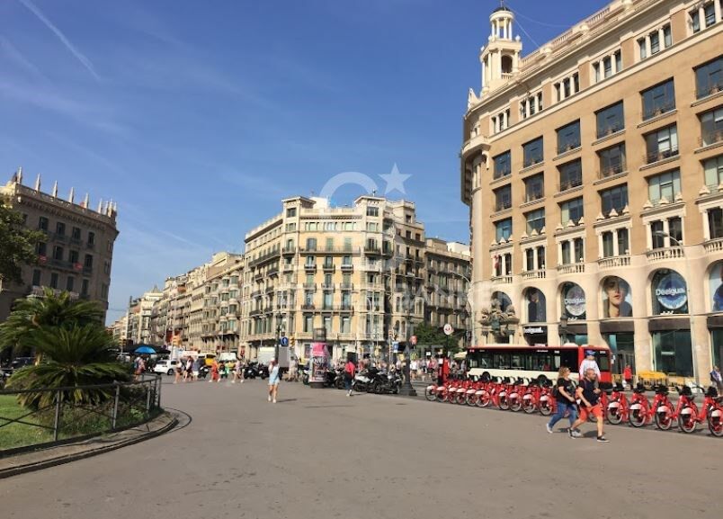 Gewerbeimmobilien in Barcelona, Spanien 6189 m2 Nr. 179218