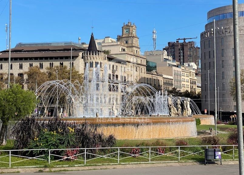 Gewerbeimmobilien in Barcelona, Spanien 6189 m2 Nr. 179218