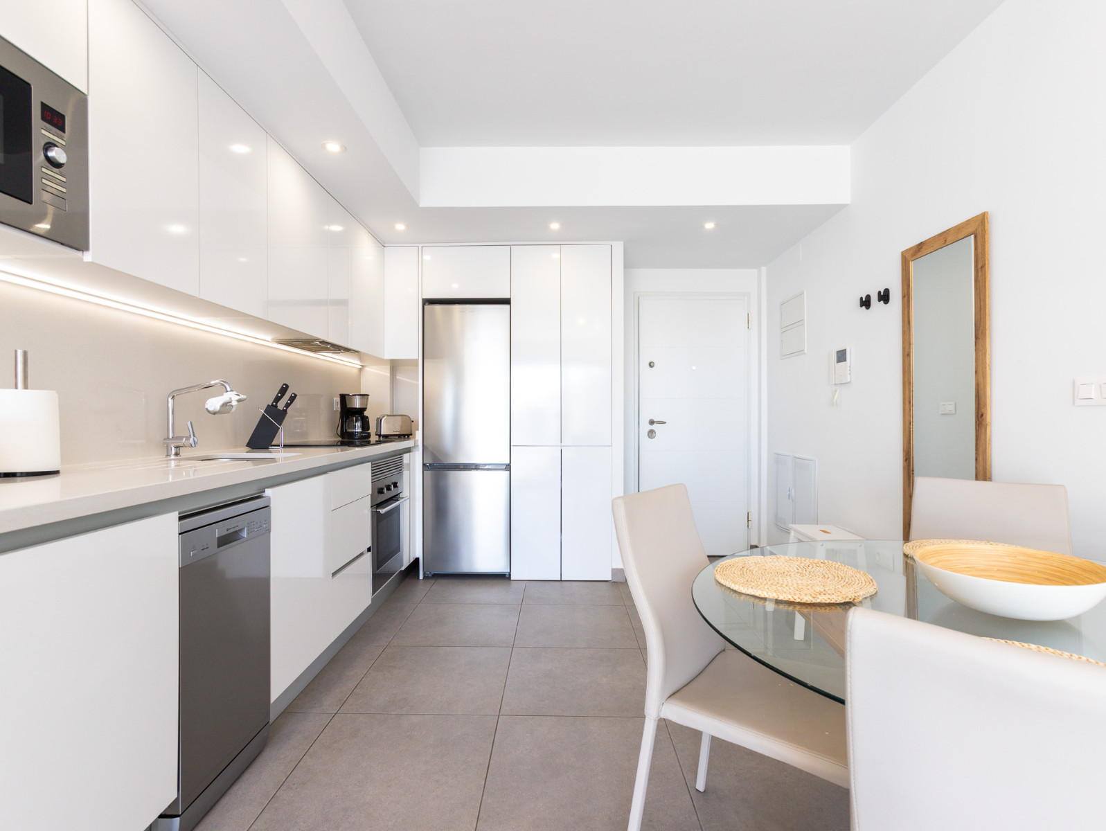 Wohnung in Alicante, Spanien 2 Schlafzimmer, 62 m2 Nr. 196436