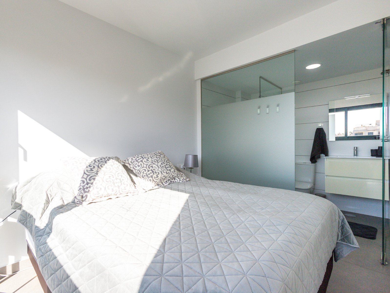 Wohnung in Alicante, Spanien 2 Schlafzimmer, 62 m2 Nr. 196436