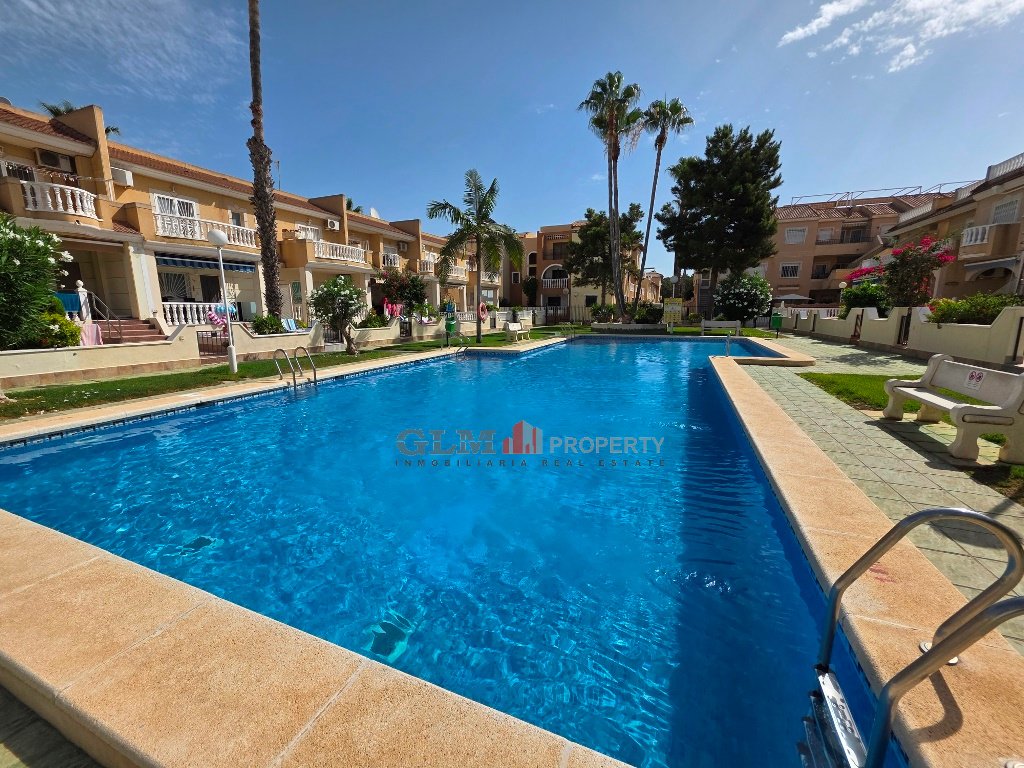 Huoneisto Los Alcazares, Murcia, Espanja 3 makuuhuonetta,  No. 193433