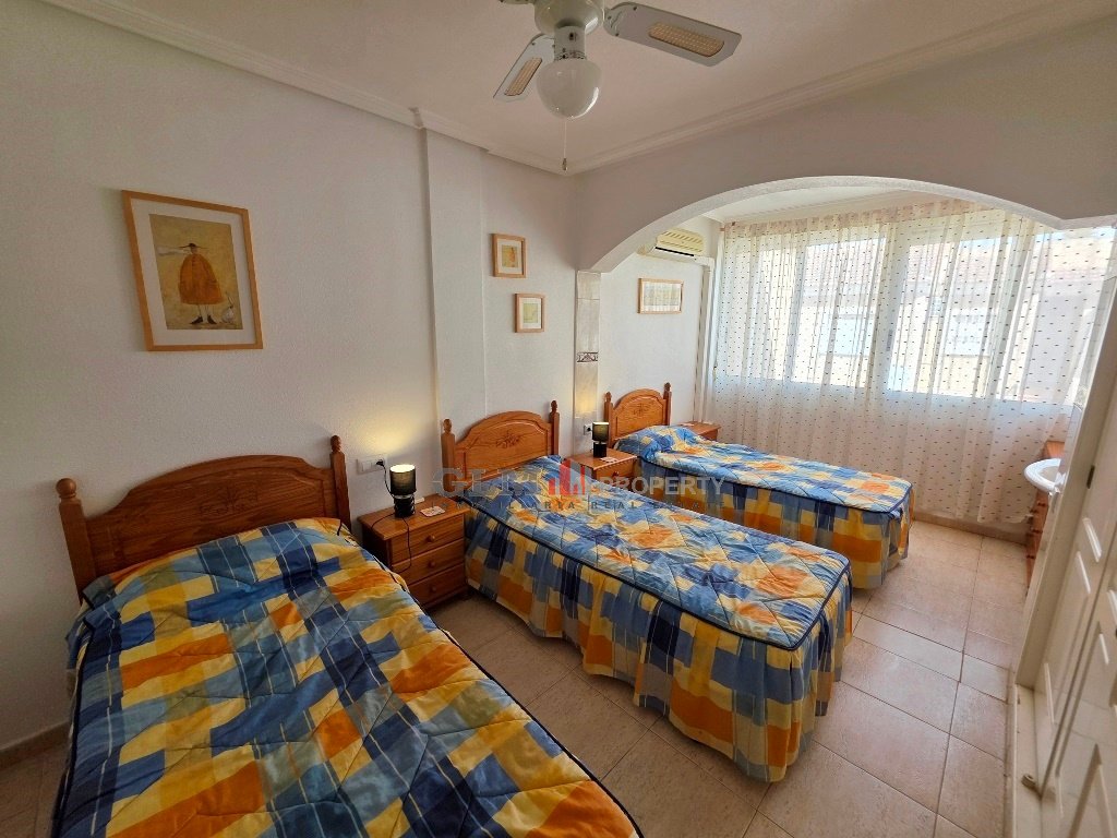 Huoneisto Los Alcazares, Murcia, Espanja 3 makuuhuonetta,  No. 193433