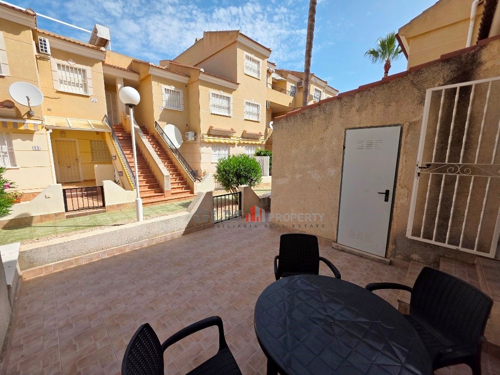 Huoneisto Los Alcazares, Murcia, Espanja 3 makuuhuonetta,  No. 193433
