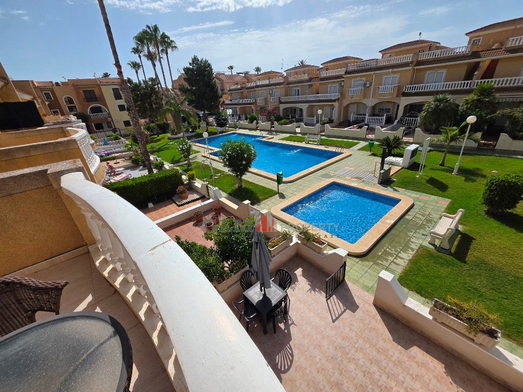 Huoneisto Los Alcazares, Murcia, Espanja 3 makuuhuonetta,  No. 193433