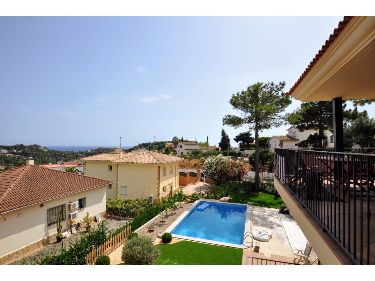 Dom w Lloret de Mar, Girona, Hiszpania 8 sypialni,  nr 140803