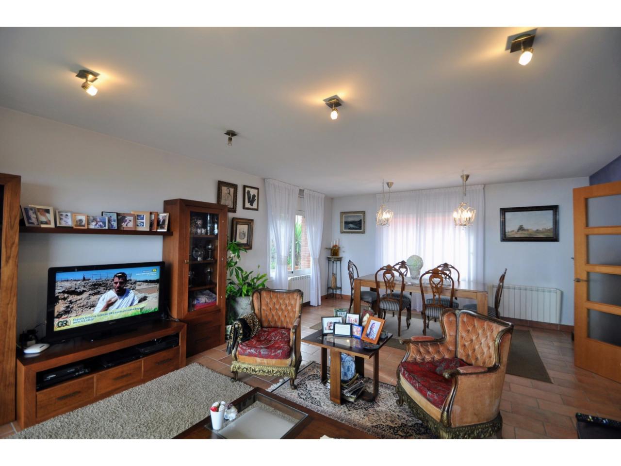 Dom w Lloret de Mar, Girona, Hiszpania 6 sypialni,  nr 140804
