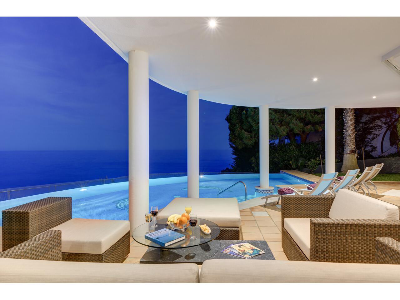 House in Lloret de Mar, Girona, Spanien 4 Schlafzimmer, 412 m2 Nr. 140800