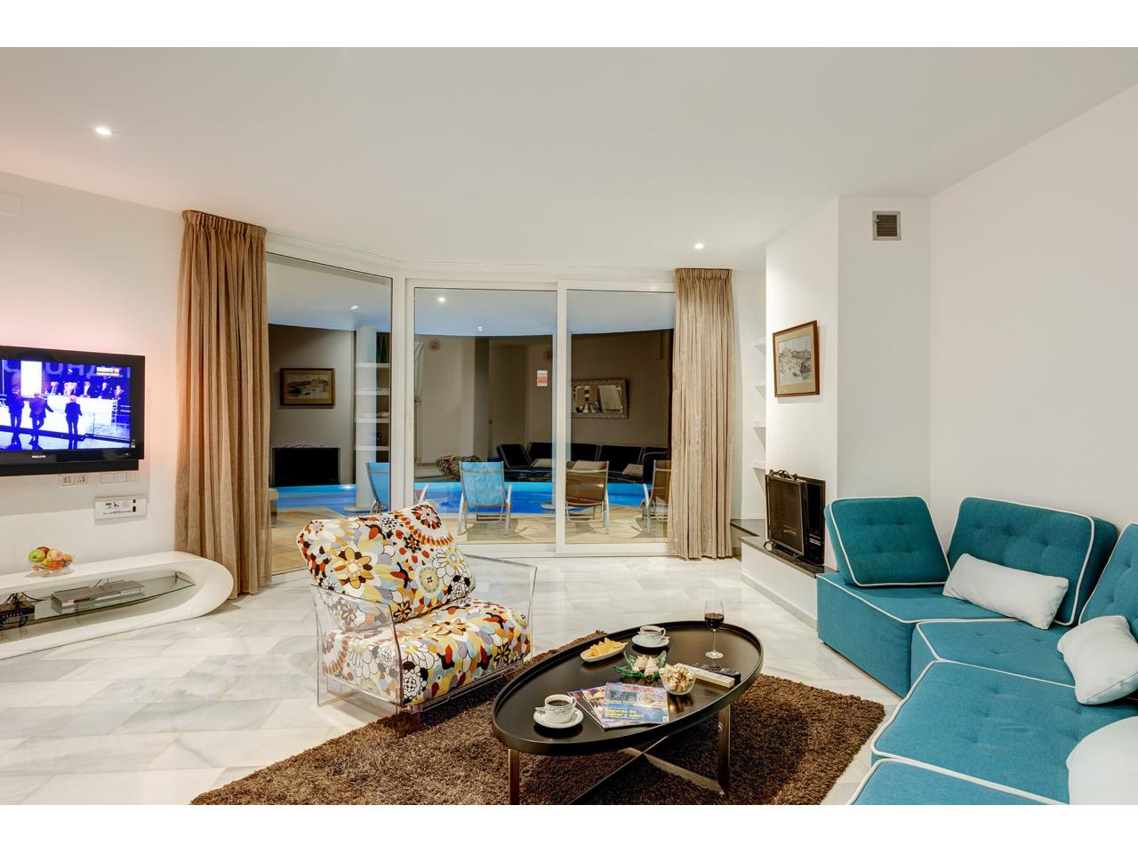 House in Lloret de Mar, Girona, Spanien 4 Schlafzimmer, 412 m2 Nr. 140800