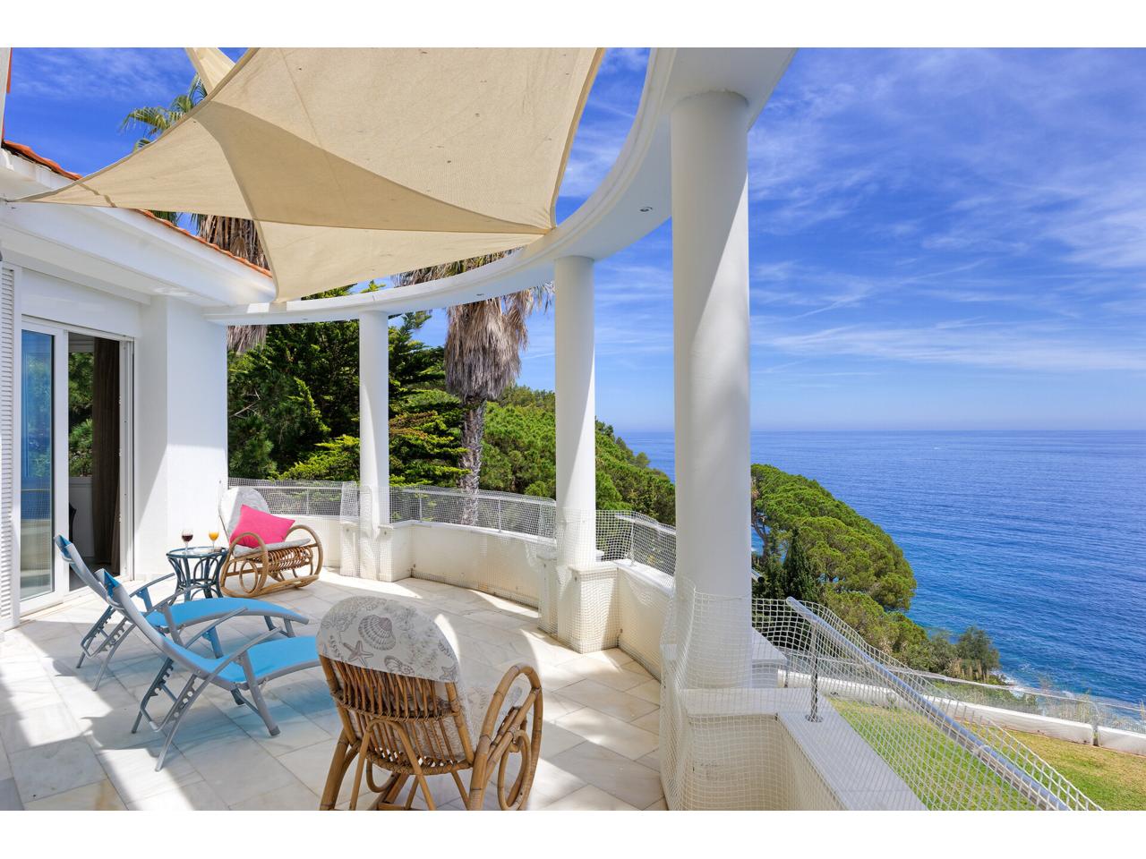House in Lloret de Mar, Girona, Spanien 4 Schlafzimmer, 412 m2 Nr. 140800