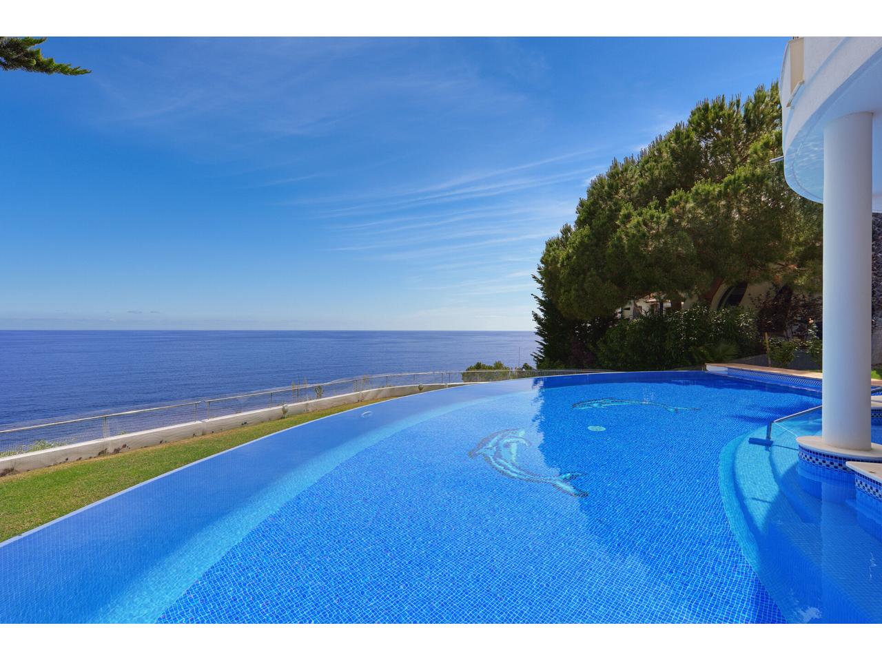 House in Lloret de Mar, Girona, Spanien 4 Schlafzimmer, 412 m2 Nr. 140800