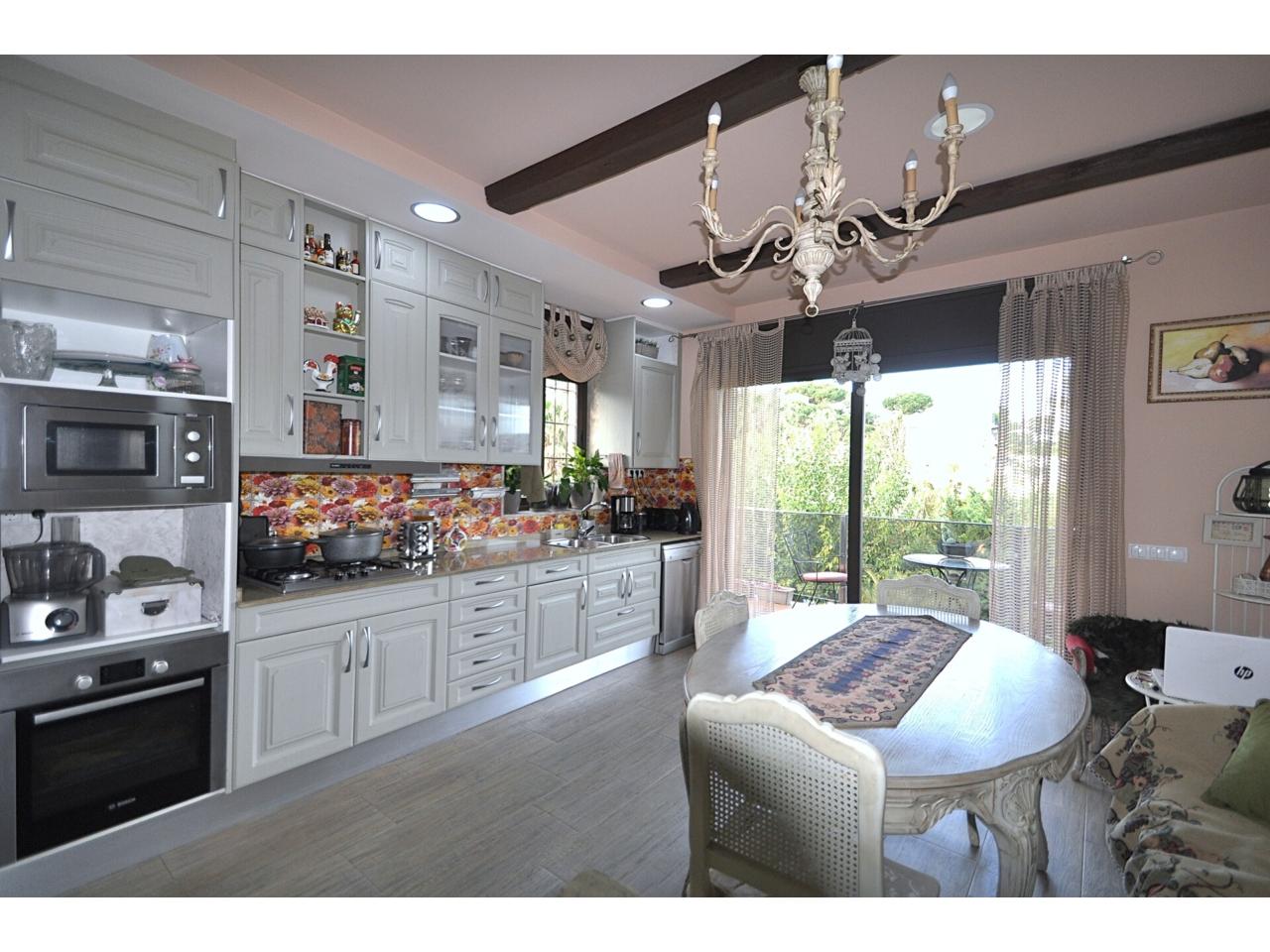 House in Lloret de Mar, Girona, Spain 5 bedrooms,  No. 140802