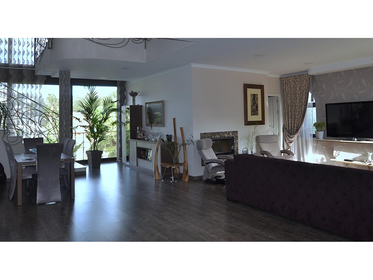 House in Lloret de Mar, Girona, Spain 5 bedrooms,  No. 140802