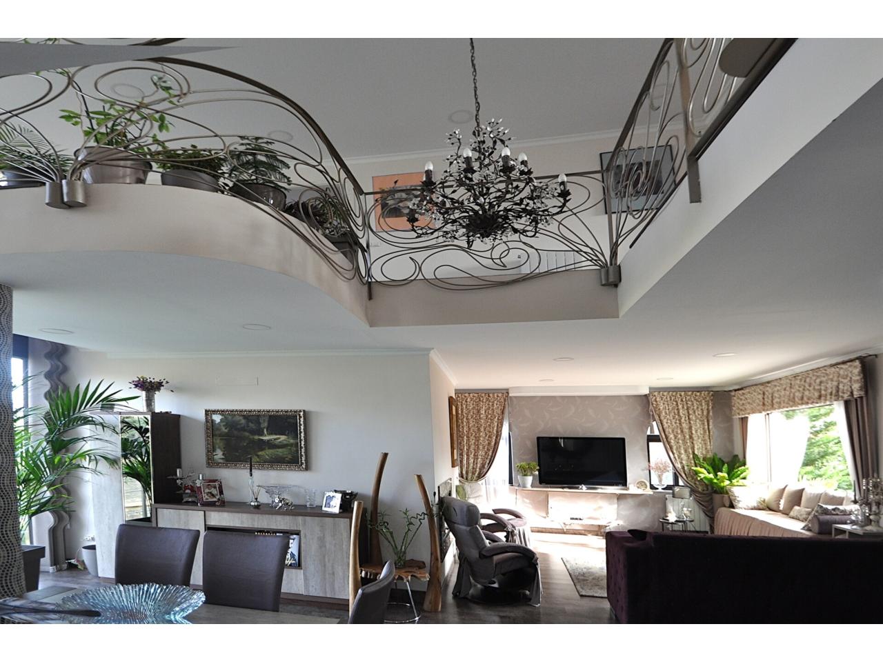 House in Lloret de Mar, Girona, Spain 5 bedrooms,  No. 140802