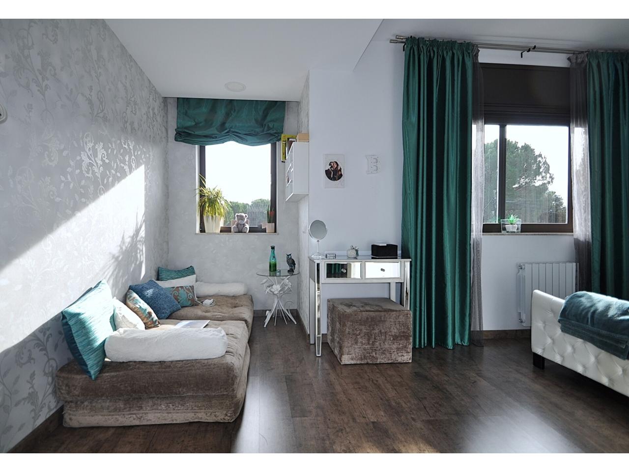House in Lloret de Mar, Girona, Spain 5 bedrooms,  No. 140802