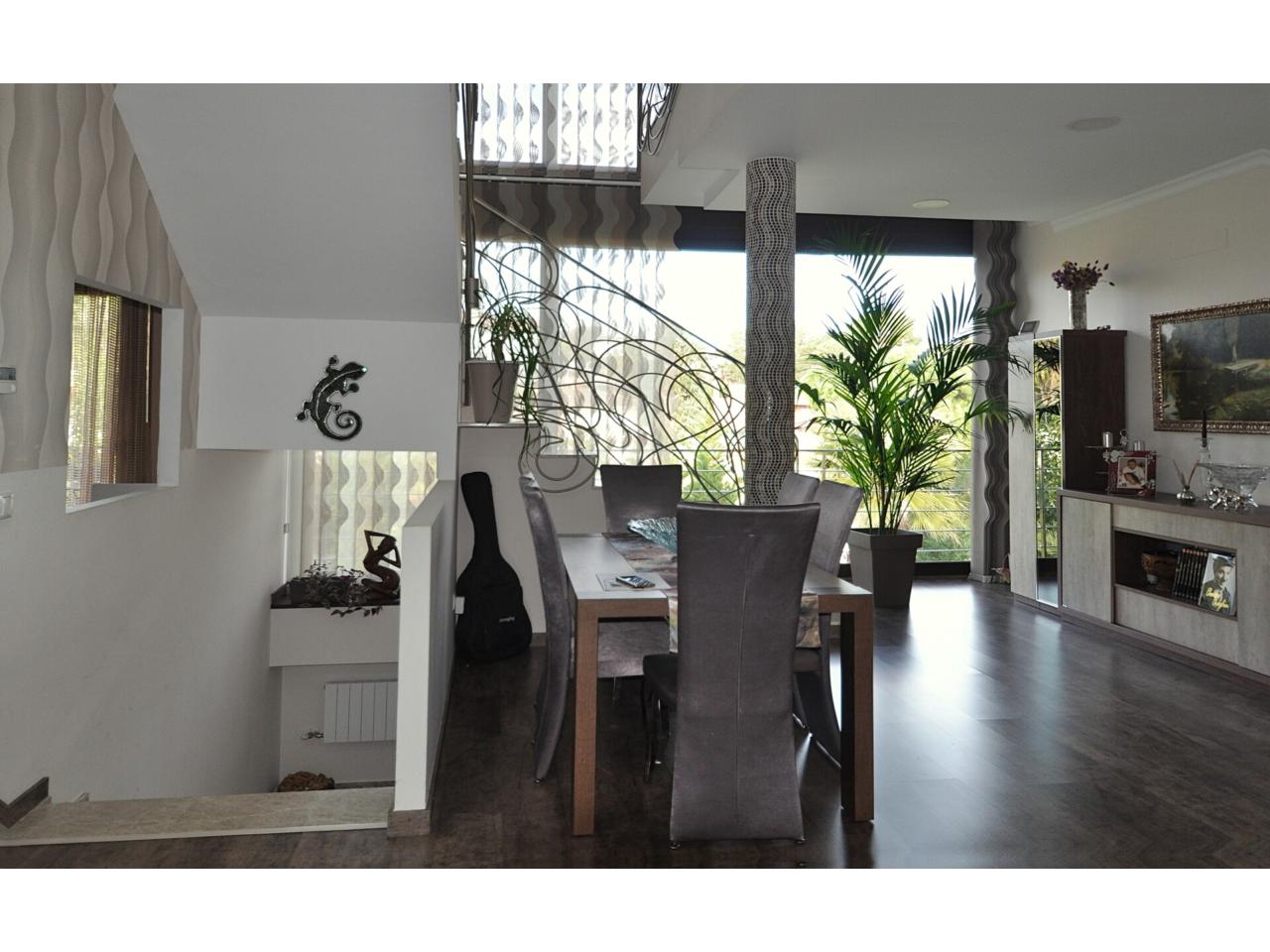 House in Lloret de Mar, Girona, Spain 5 bedrooms,  No. 140802