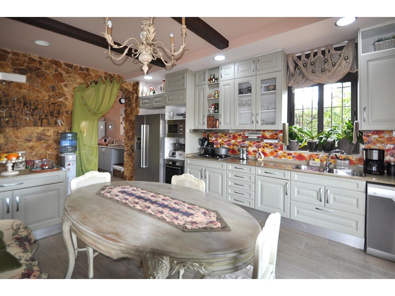 House in Lloret de Mar, Girona, Spain 5 bedrooms,  No. 140802
