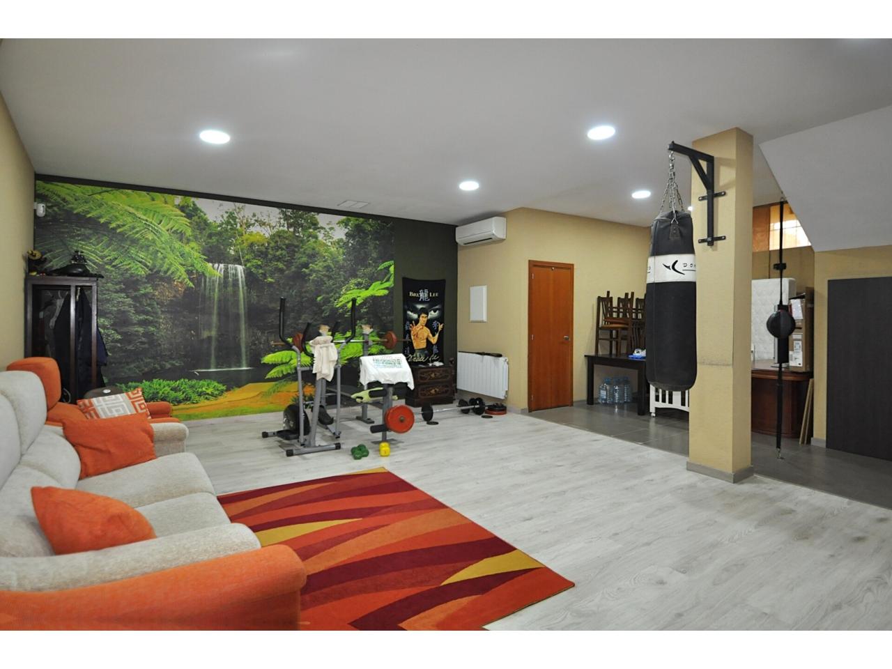 House in Lloret de Mar, Girona, Spain 5 bedrooms,  No. 140802
