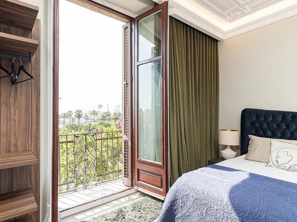 Apartamento en Barcelona, España 2 dormitorios,  No. 140805