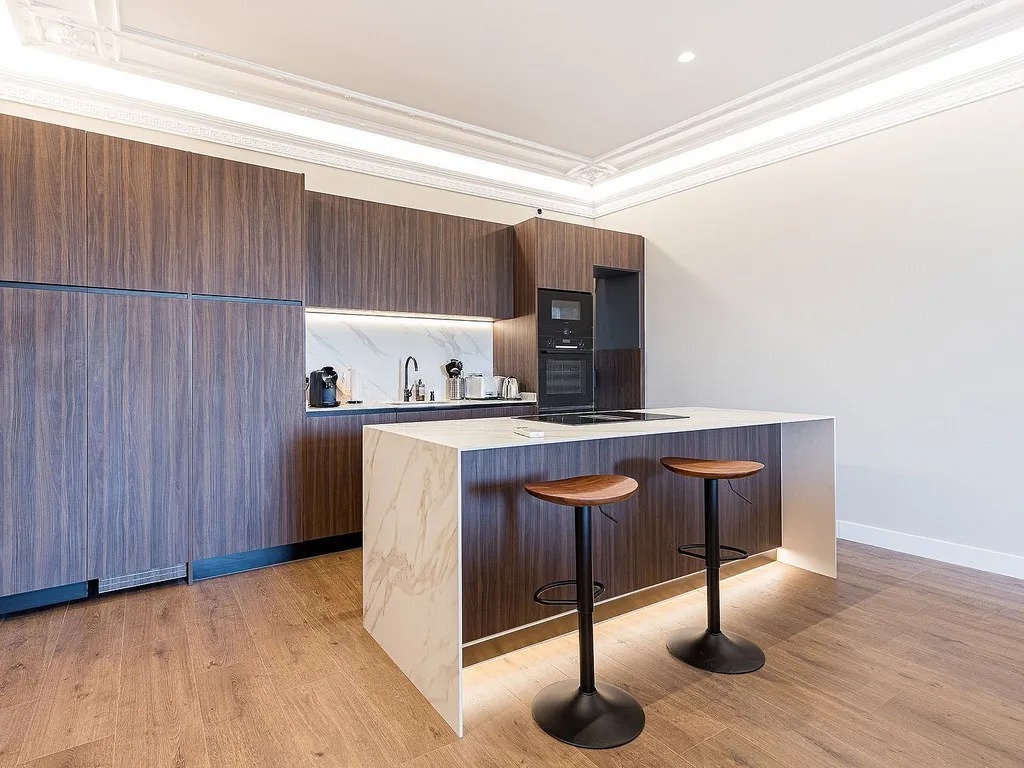 Apartamento en Barcelona, España 2 dormitorios,  No. 140805