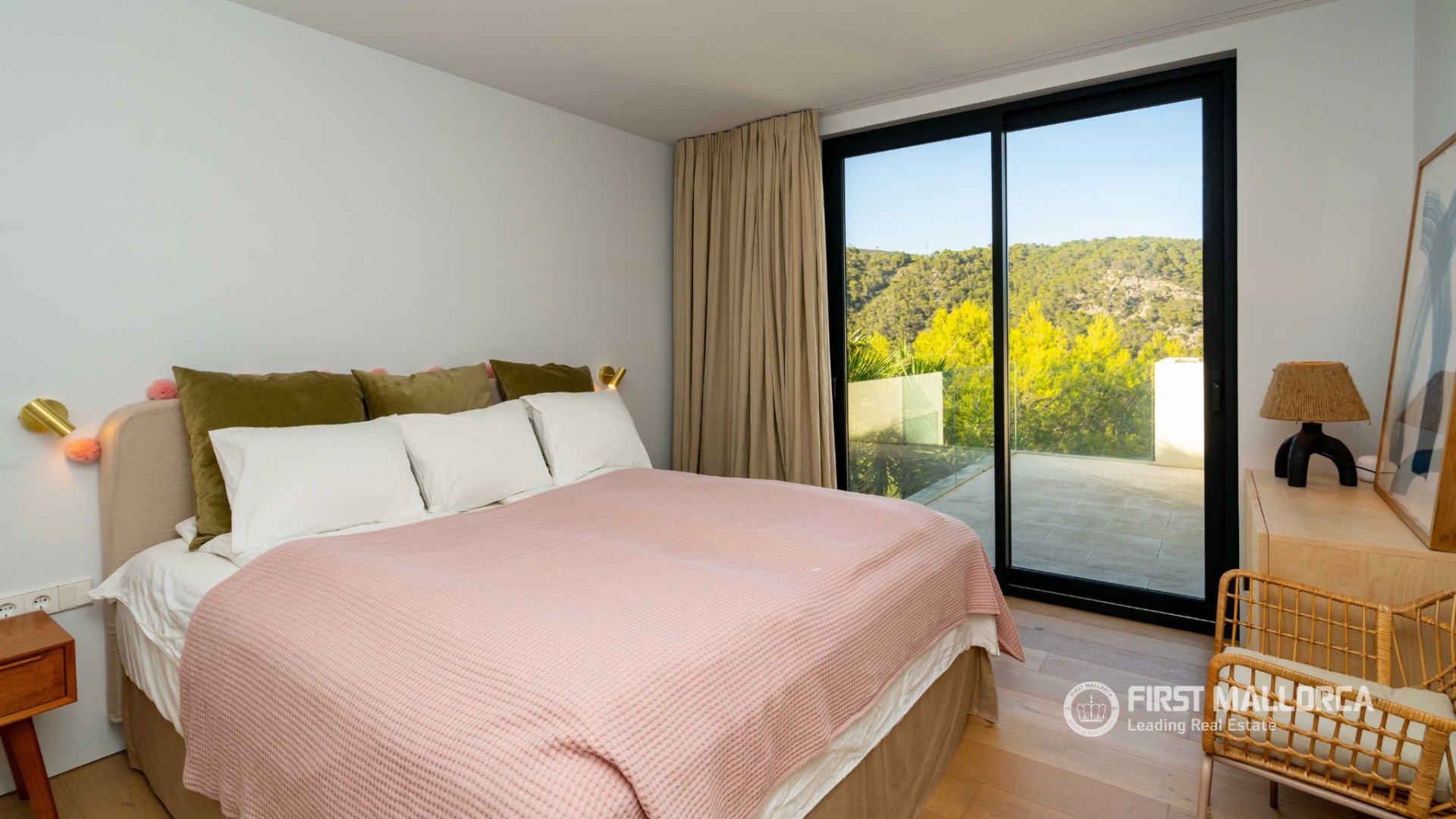 Villa in Mallorca, Spain 4 bedrooms, 311 sq.m. No. 190827