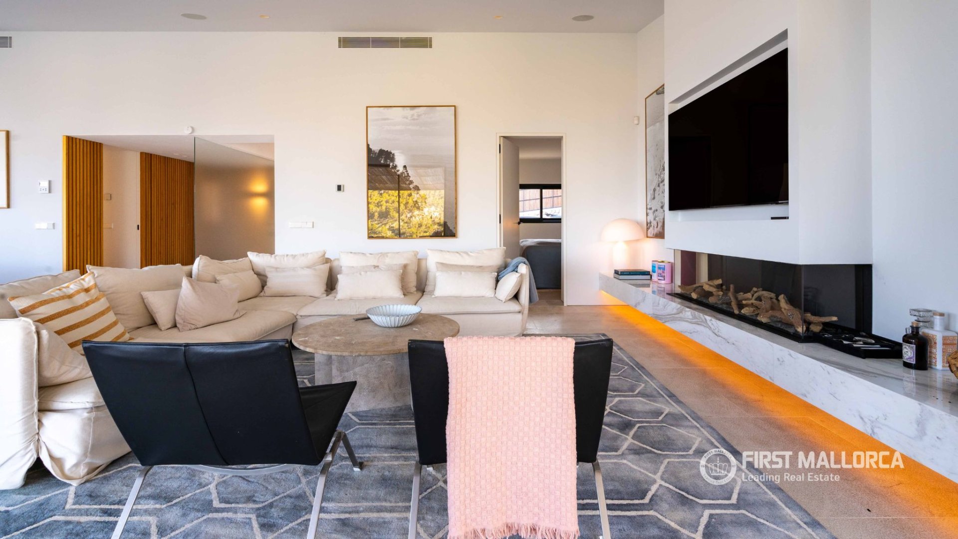 Villa in Mallorca, Spain 4 bedrooms, 311 sq.m. No. 190827