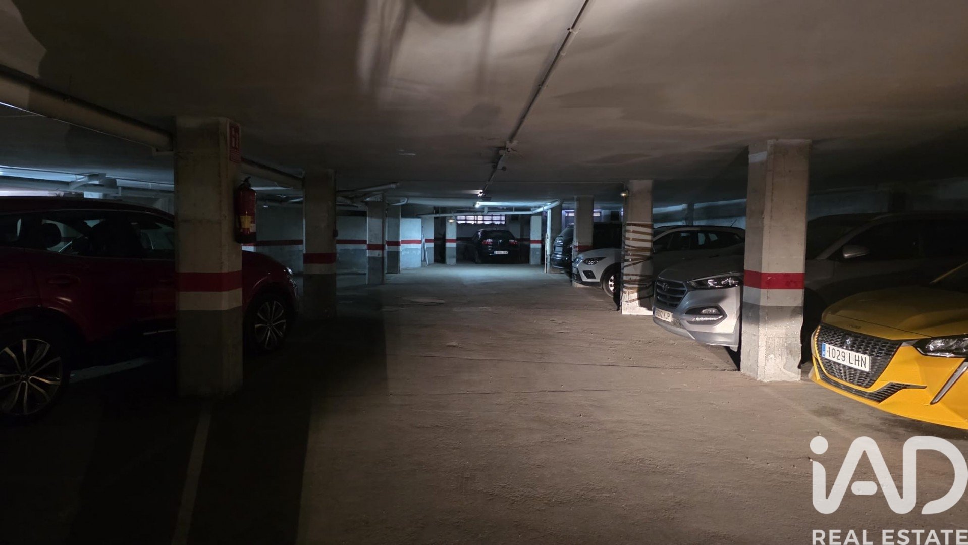 Estacionamiento en Sant Pere de Ribes, Barcelona, España 11 m2 No. 184926