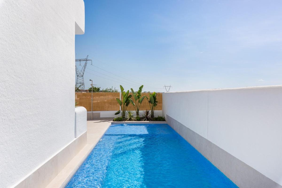 Huvila Los Alcazares, Murcia, Espanja 3 makuuhuonetta, 121 m2 No. 97468