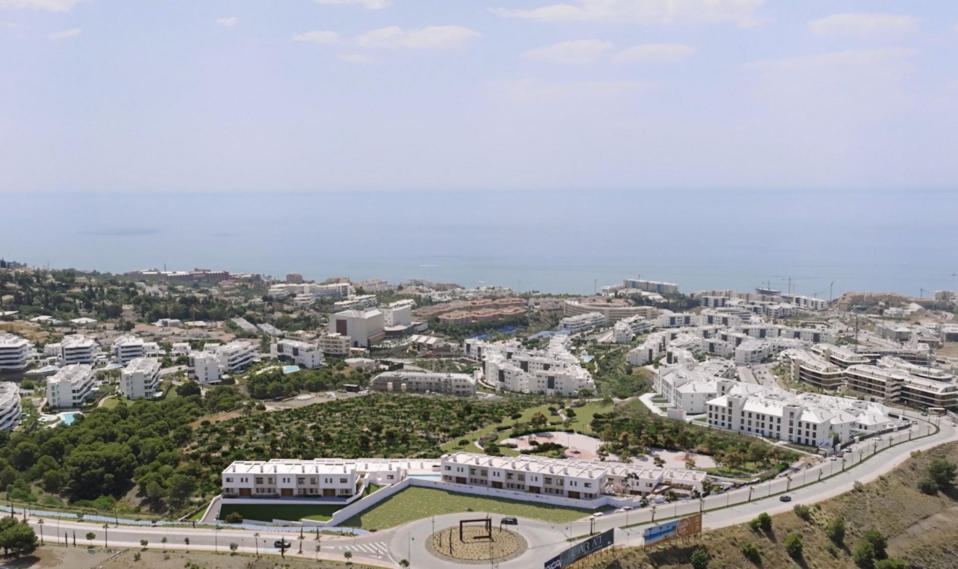 Townhouse in Fuengirola, Malaga, Spain 3 bedrooms, 171 sq.m. No. 169873
