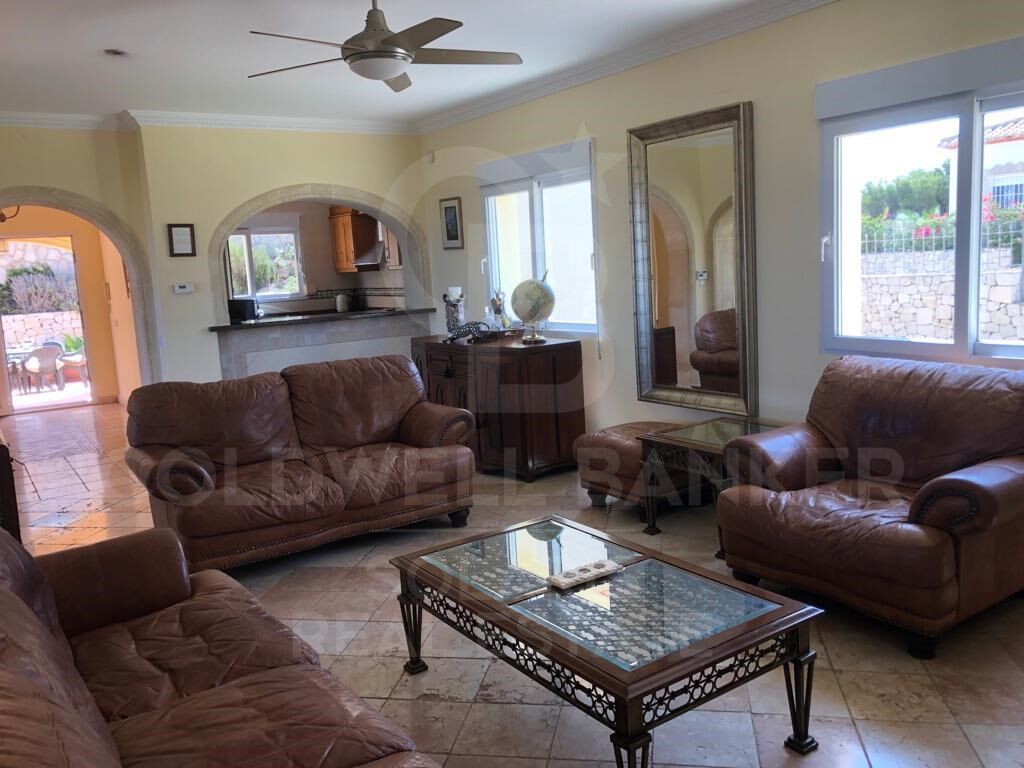 Вилла в Хавеа, Аликанте, Испания 4 спальни, 280м2 №160059