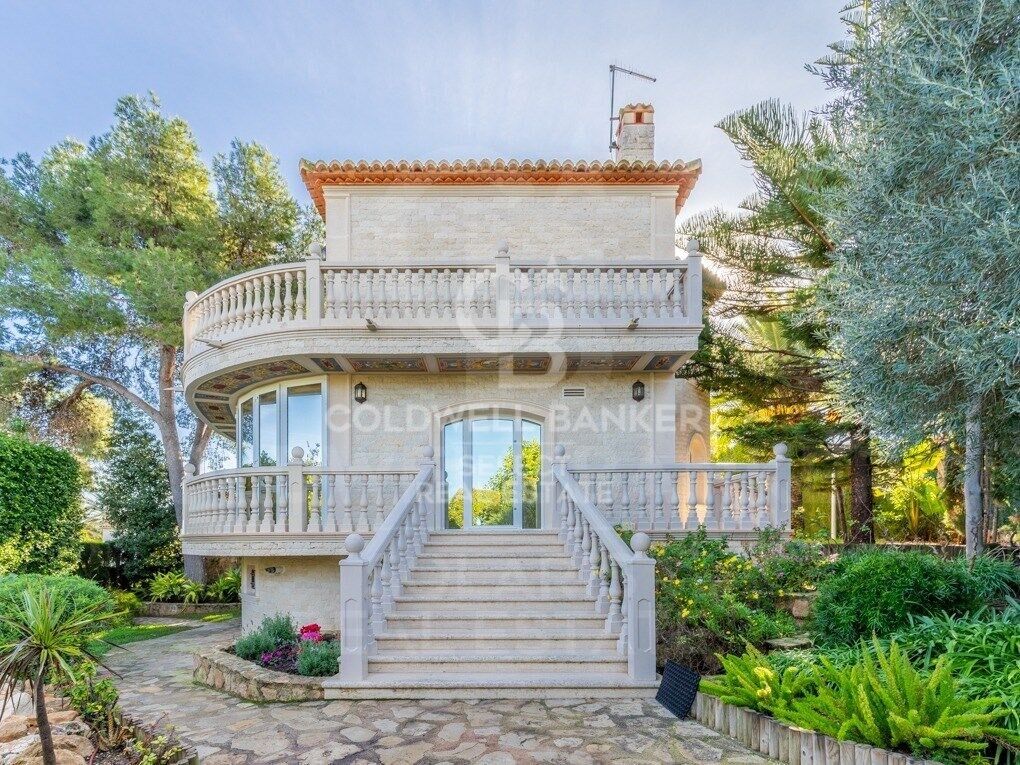 Willa w Javea, Alicante, Hiszpania 4 sypialnie, 392 mkw. nr 160064