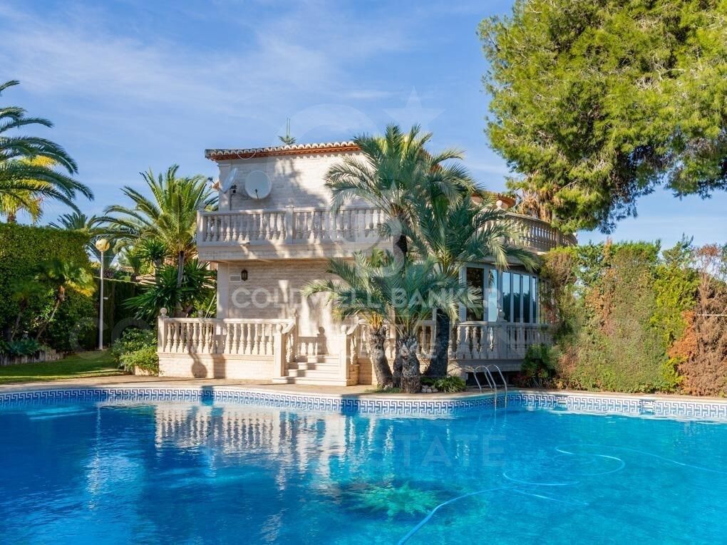 Willa w Javea, Alicante, Hiszpania 4 sypialnie, 392 mkw. nr 160064