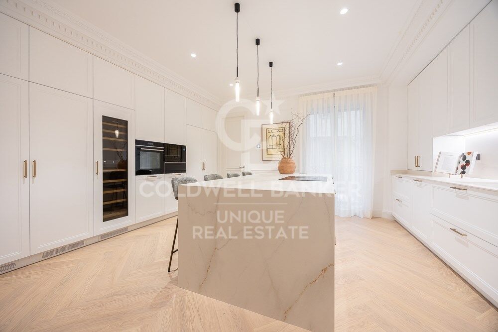 Dzīvoklis Madrid, Spānijā 3 istabas, 499 m2 Nr. 160062
