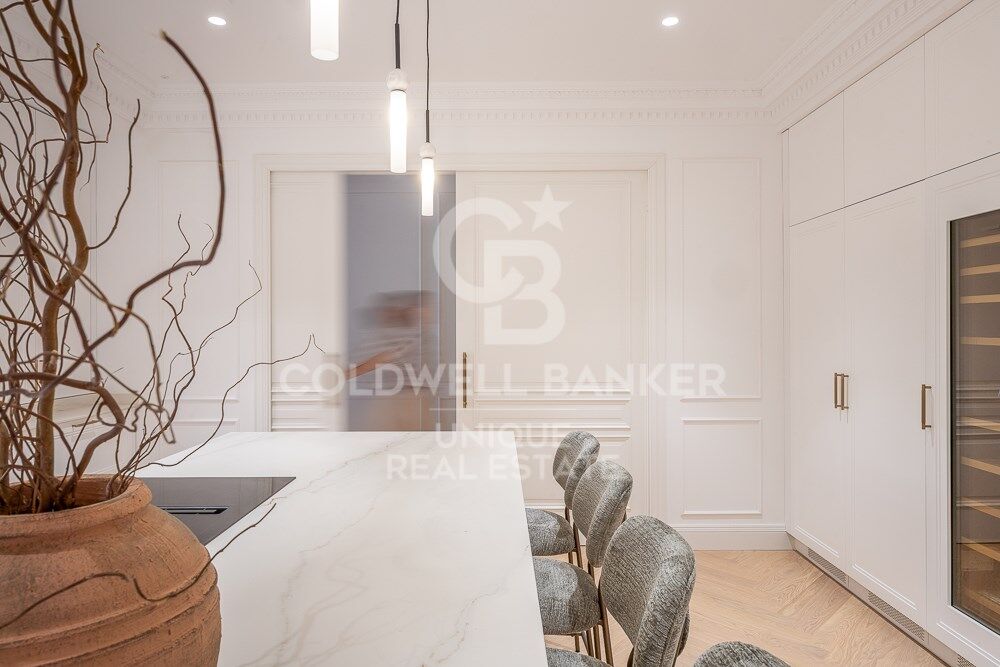 Dzīvoklis Madrid, Spānijā 3 istabas, 499 m2 Nr. 160062