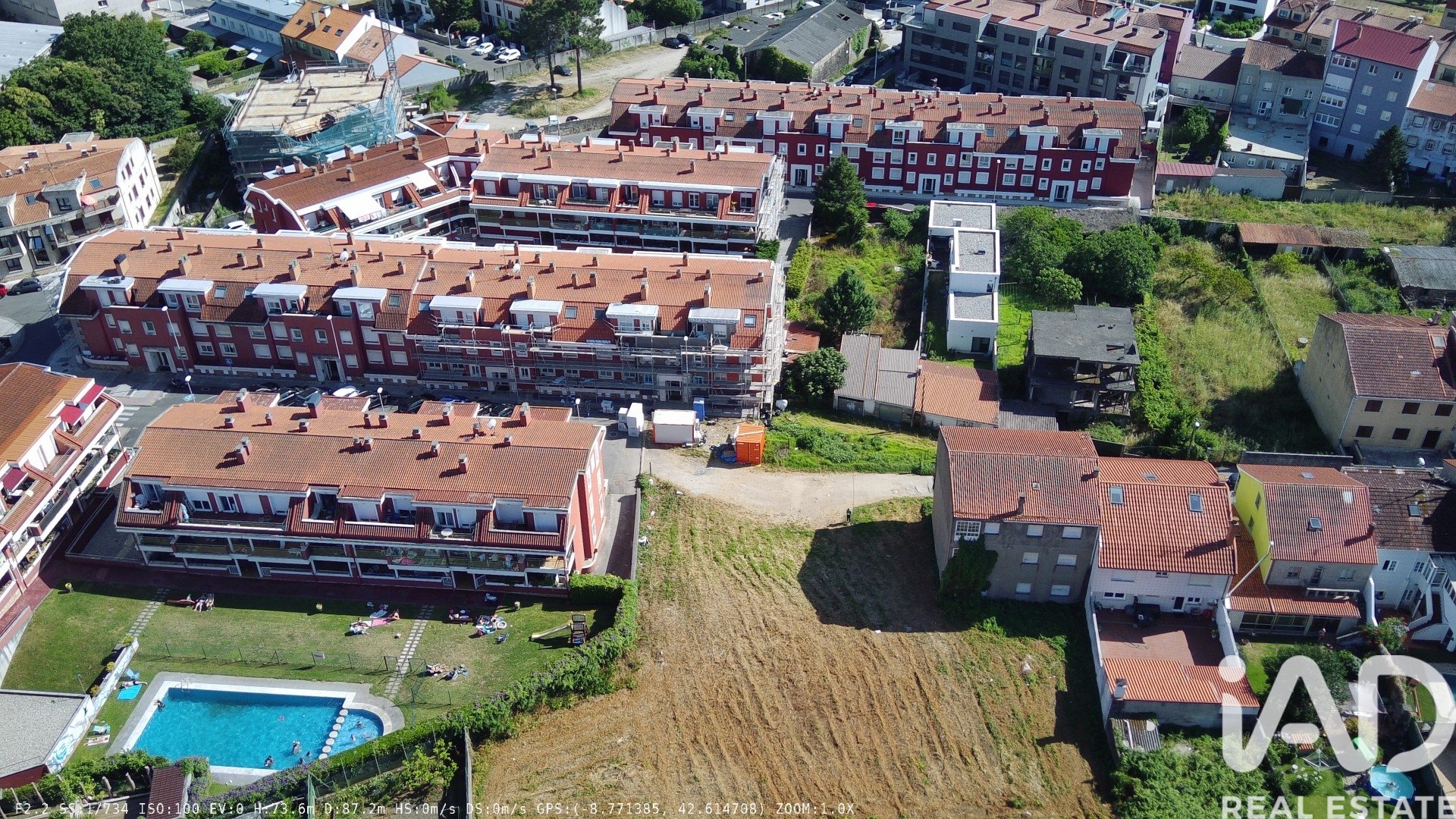 Zemes gabals Vilagarcia de Arousa, Pontevedra, Spānijā 2453 m2 Nr. 188192