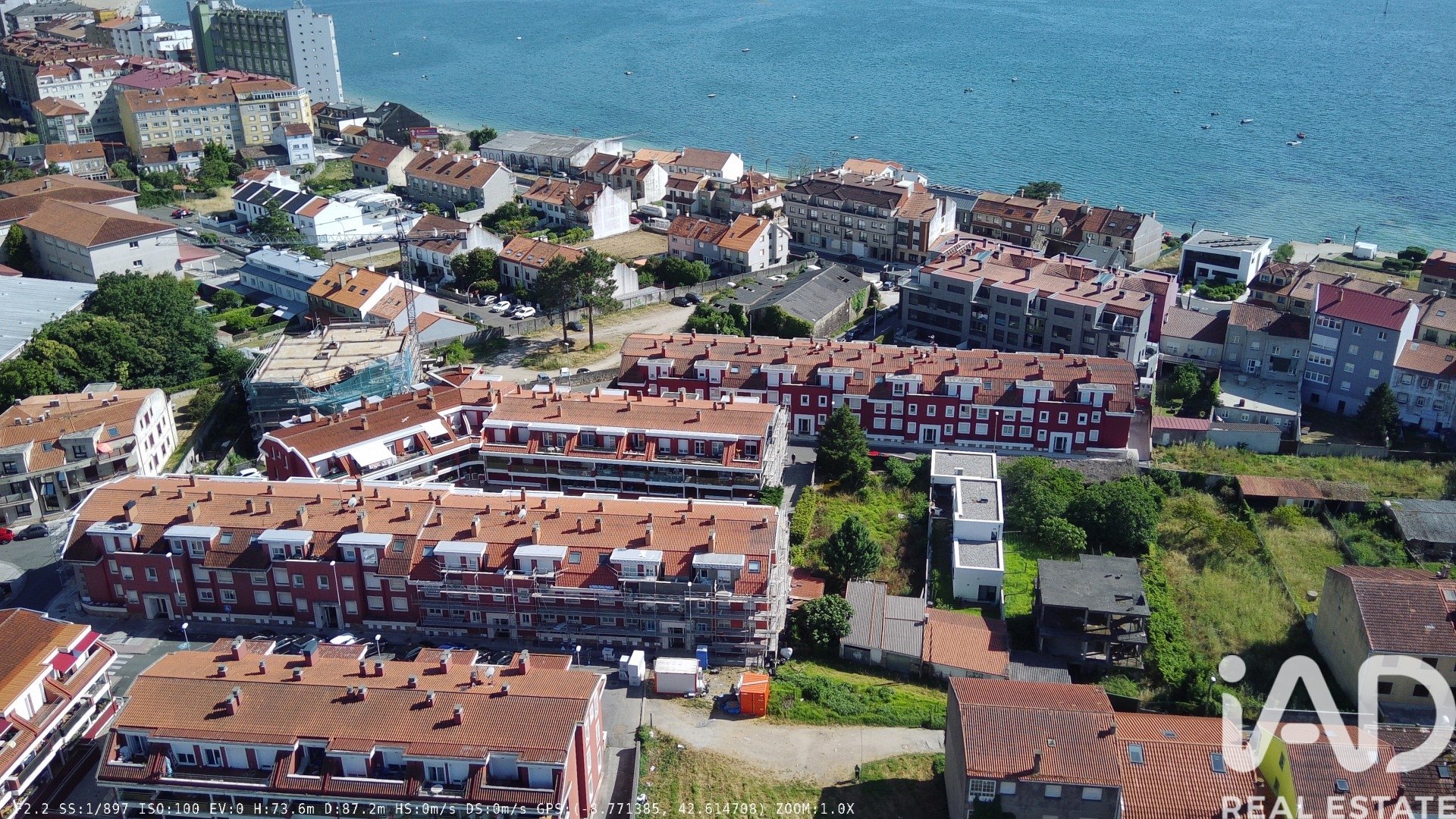Zemes gabals Vilagarcia de Arousa, Pontevedra, Spānijā 2453 m2 Nr. 188192