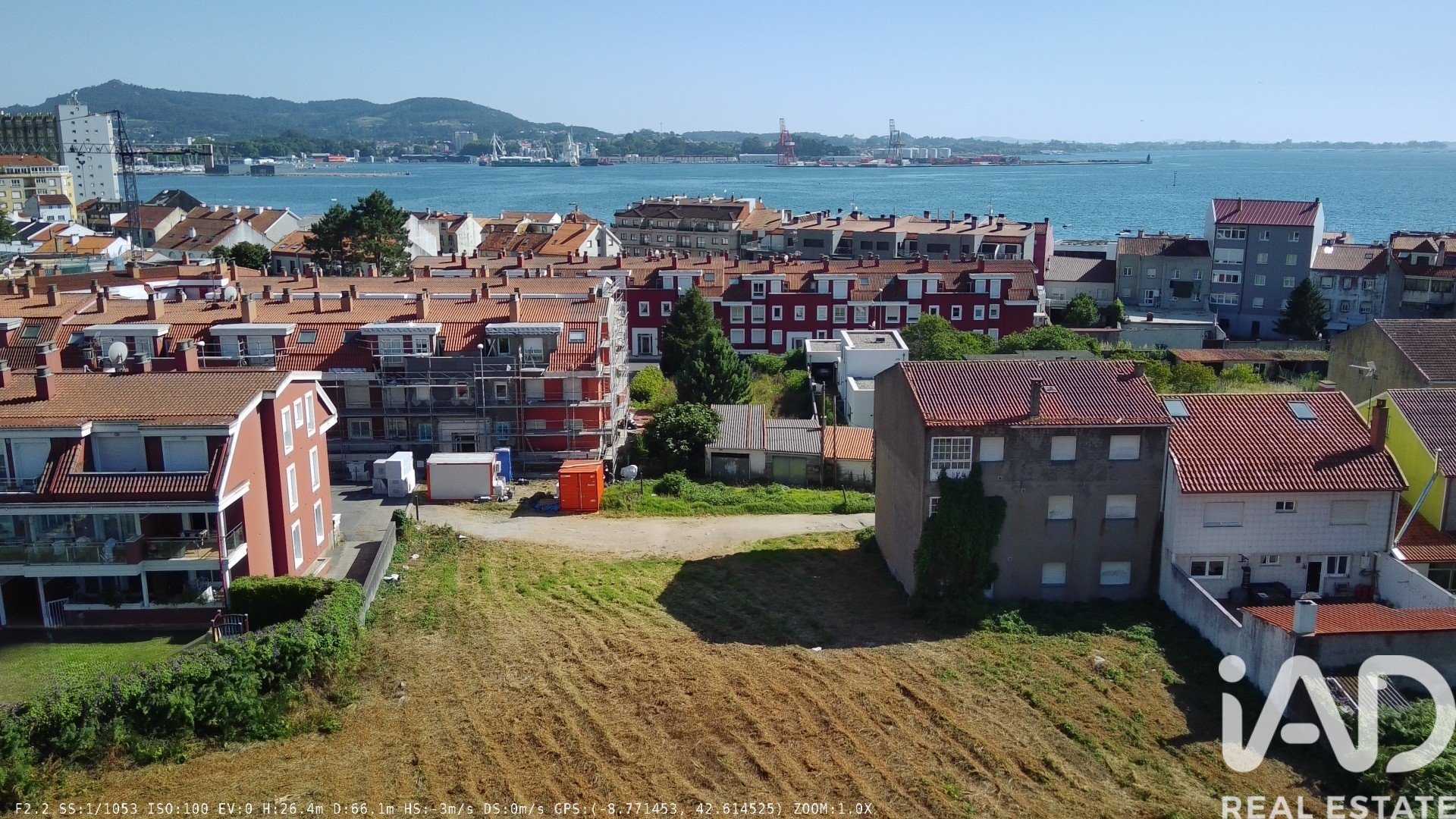Zemes gabals Vilagarcia de Arousa, Pontevedra, Spānijā 2453 m2 Nr. 188192