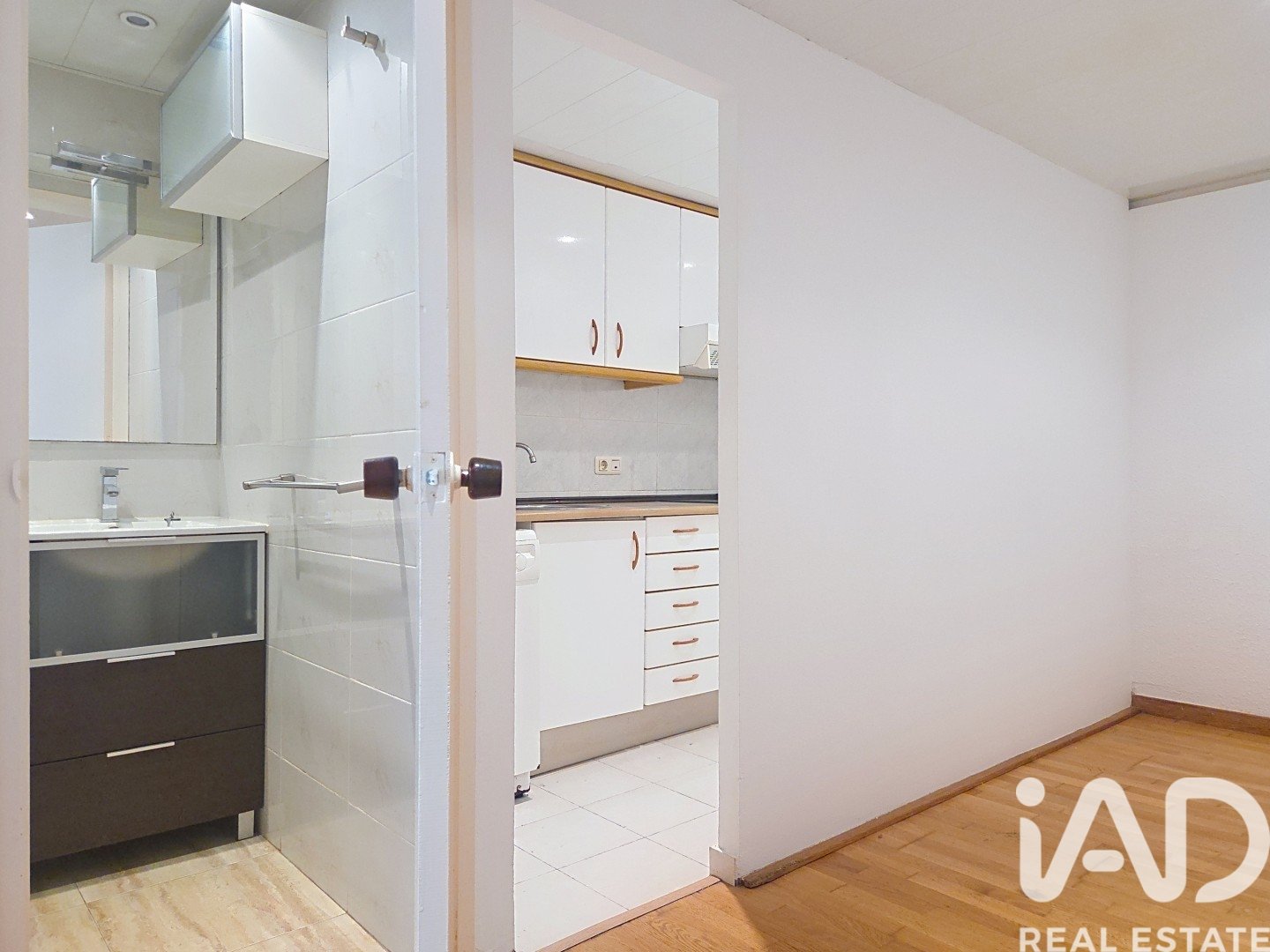 Apartment à Barcelona, Espagne 45 m2 No. 188193