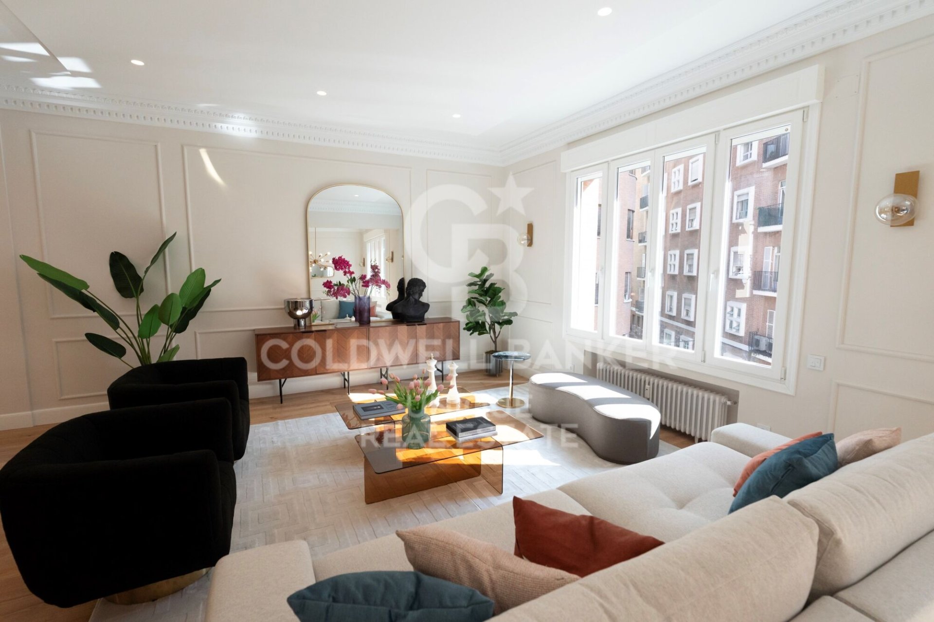 Dzīvoklis Madrid, Spānijā 3 istabas, 185 m2 Nr. 157789