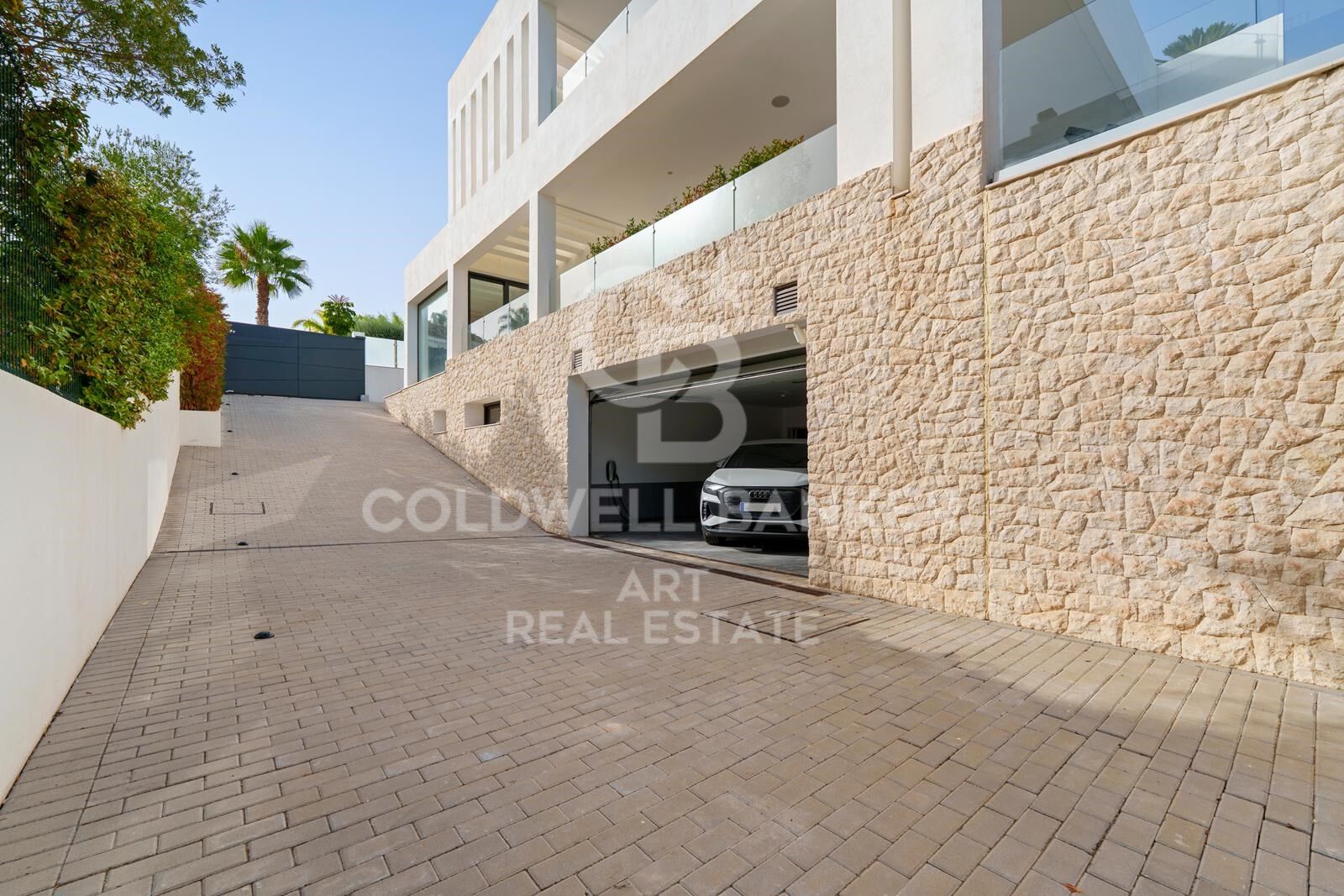 House in Marbella, Malaga, Spain 5 bedrooms, 473 sq.m. No. 157790