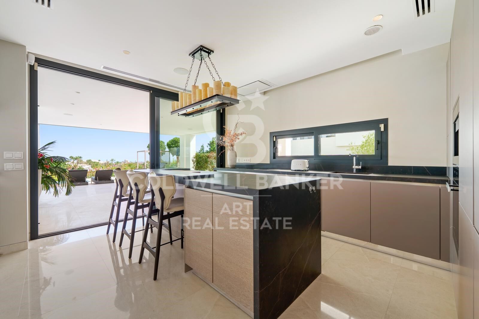 House in Marbella, Malaga, Spain 5 bedrooms, 473 sq.m. No. 157790