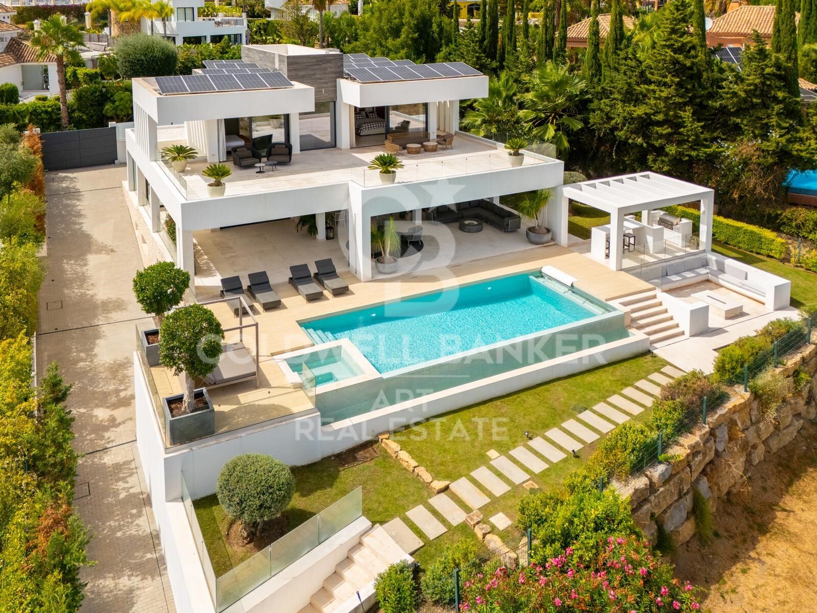 House in Marbella, Malaga, Spain 5 bedrooms, 473 sq.m. No. 157790