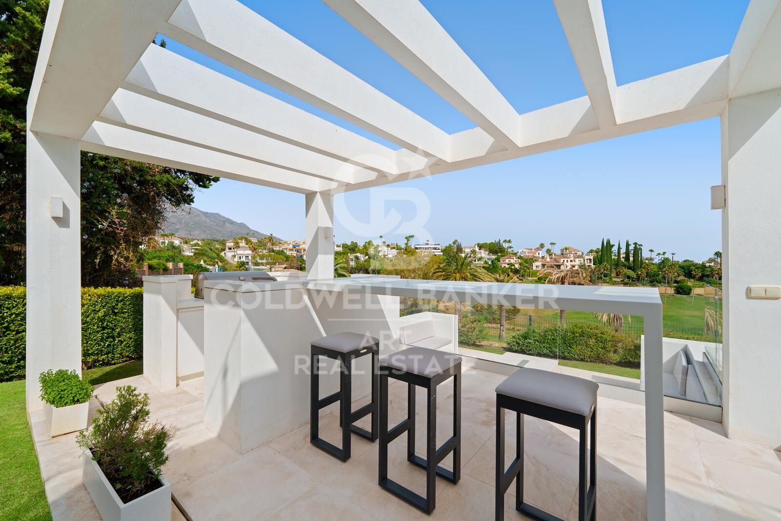 House in Marbella, Malaga, Spain 5 bedrooms, 473 sq.m. No. 157790
