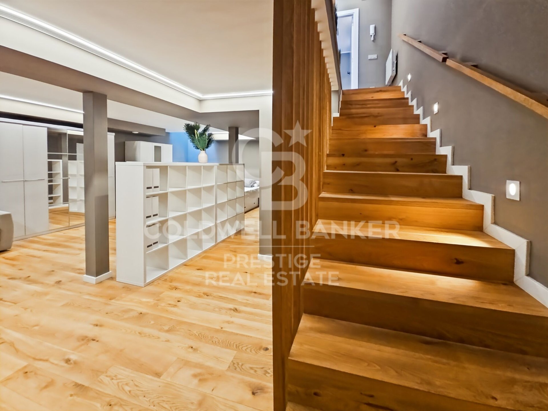 Casa a Esplugues de Llobregat, Barcelona, Spagna 4 camere da letto, 250 mq. N° 157792