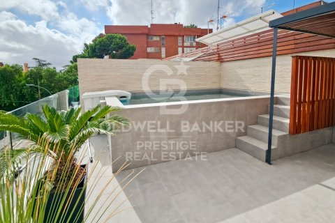 Talo Esplugues de Llobregat, Barcelona, Espanja 4 makuuhuonetta, 250 m2 No. 157792