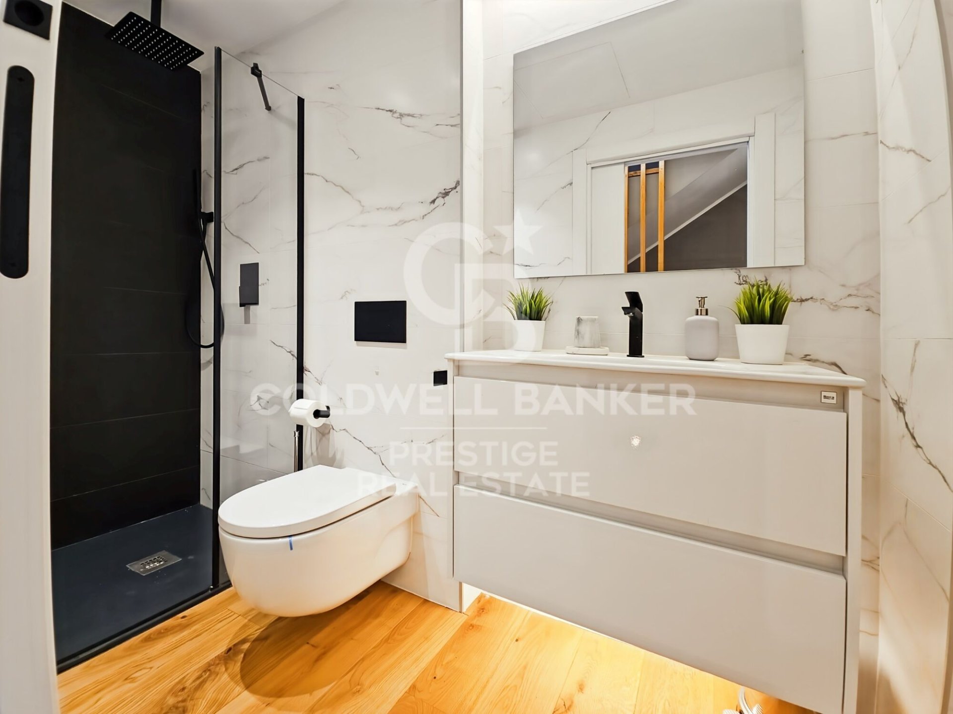Casa a Esplugues de Llobregat, Barcelona, Spagna 4 camere da letto, 250 mq. N° 157792