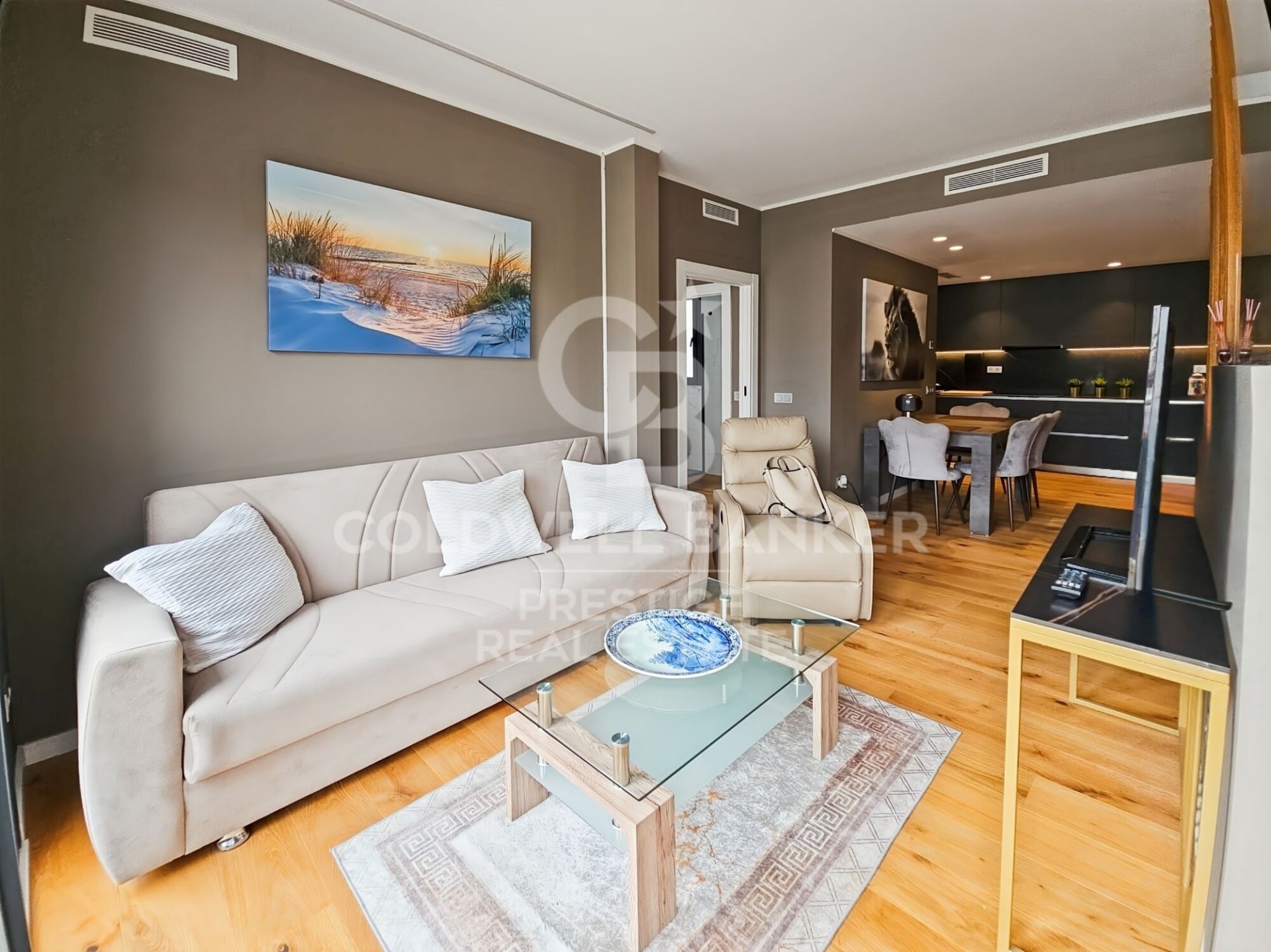 Casa a Esplugues de Llobregat, Barcelona, Spagna 4 camere da letto, 250 mq. N° 157792