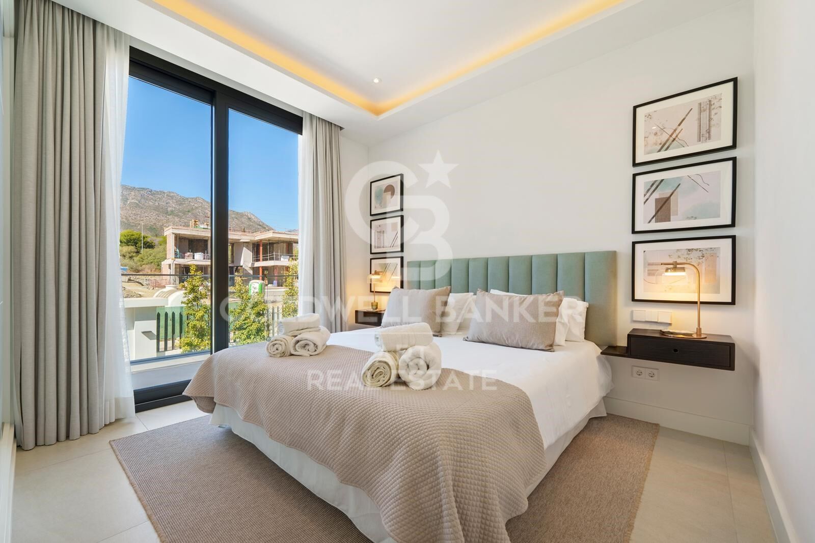 Māja Marbella, Malaga, Spānijā 6 istabas, 611 m2 Nr. 157794