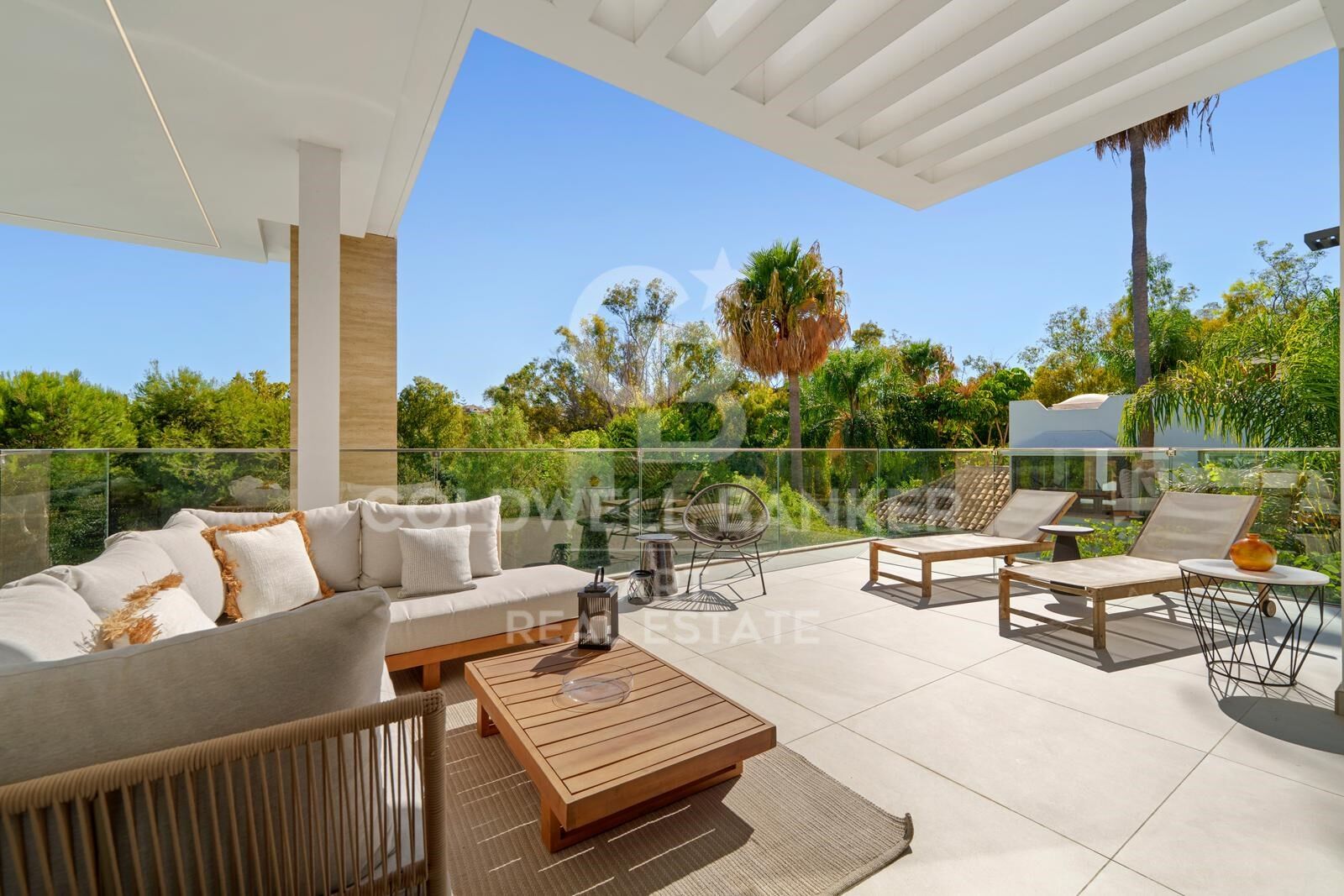 Māja Marbella, Malaga, Spānijā 6 istabas, 611 m2 Nr. 157794