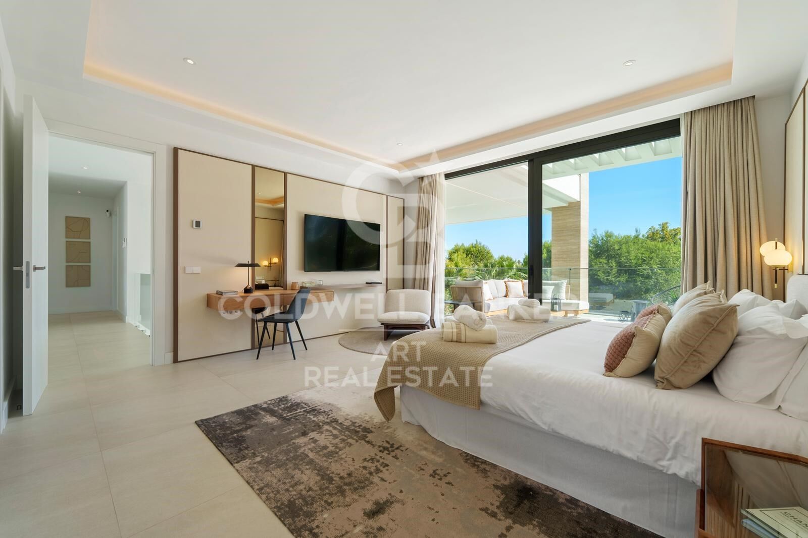 Māja Marbella, Malaga, Spānijā 6 istabas, 611 m2 Nr. 157794