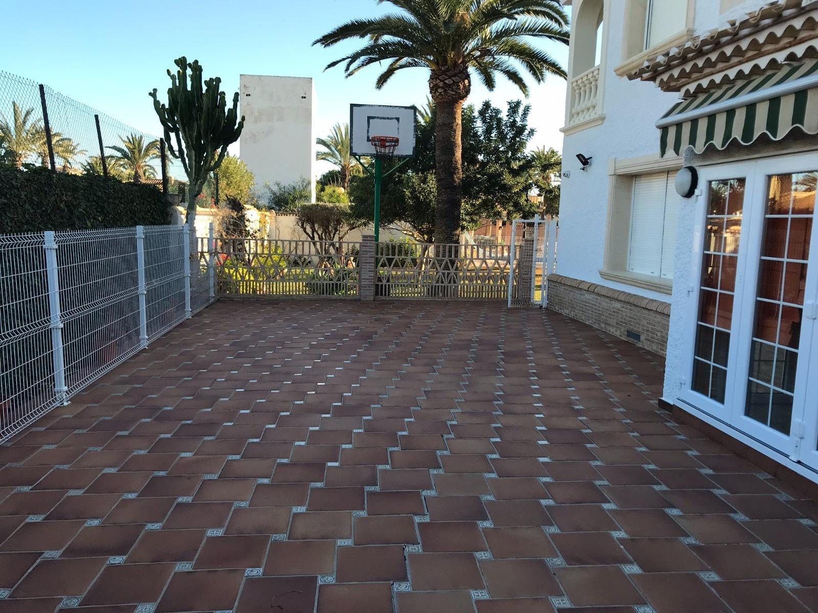 Villa i Cabo Roig, Alicante, Spanien 7 sovrum, 500 kvm. Nr. 115887